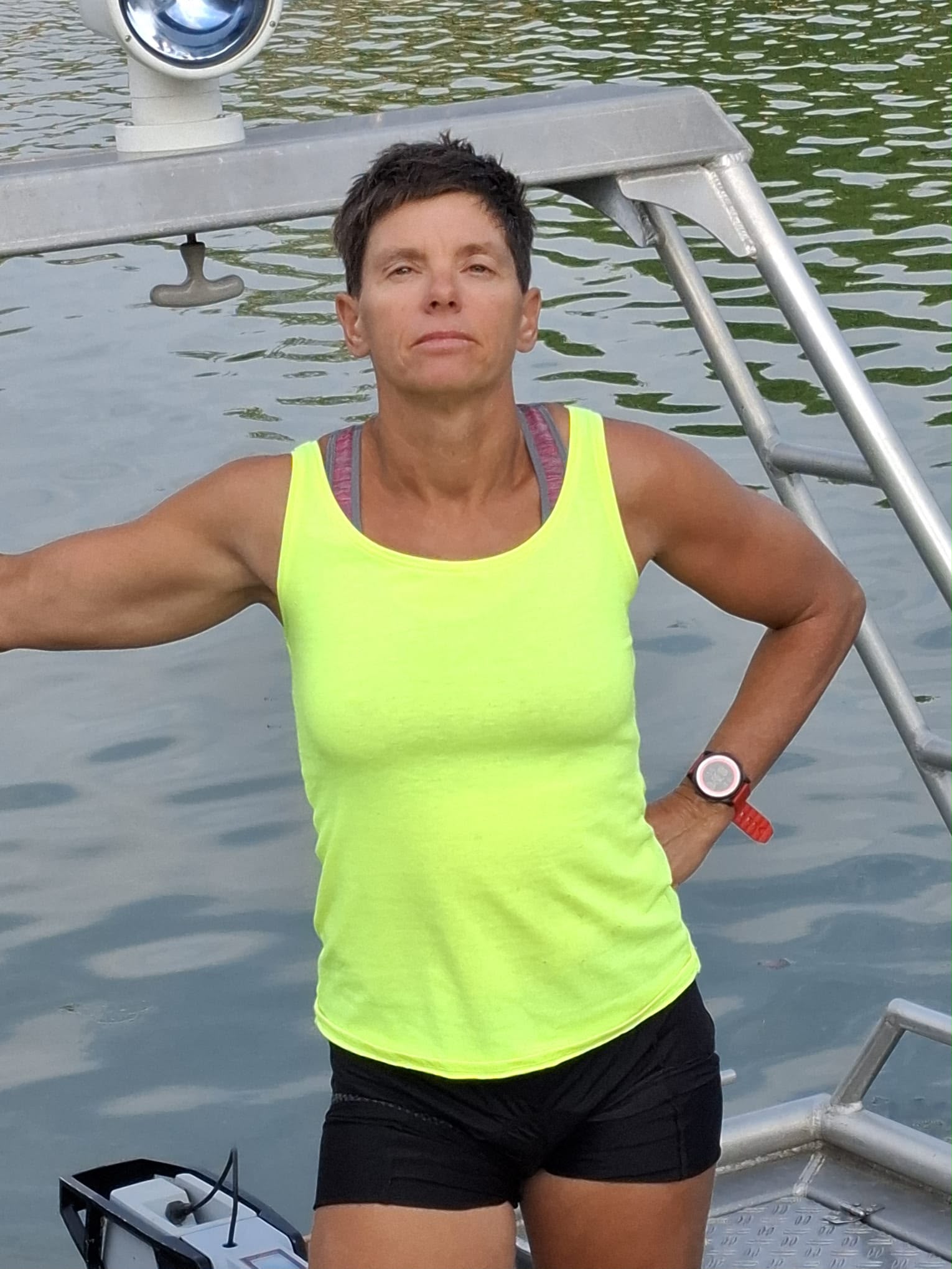 Dani, Fachangestellte für Bäderbetriebe und Badeaufsicht am Campingplatz Bärensee